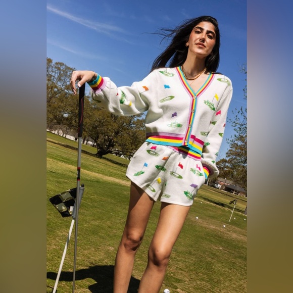 Queen of Sparkles | Golf Cardigan. - Picture 5 of 10
